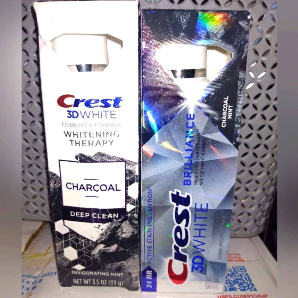 Crest 3D White Therapy/Brilliance Charcoal Flavored Toothpaste Duo